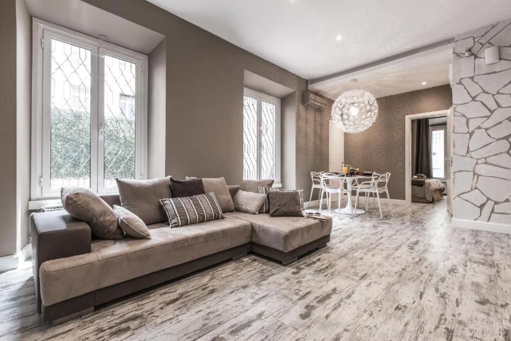 A-Rome Suite Luaran gambar