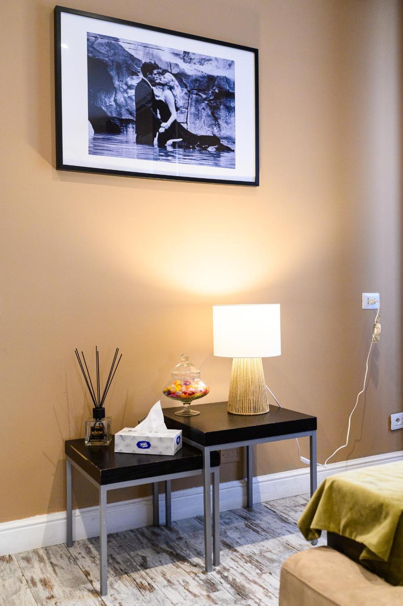A-Rome Suite Luaran gambar