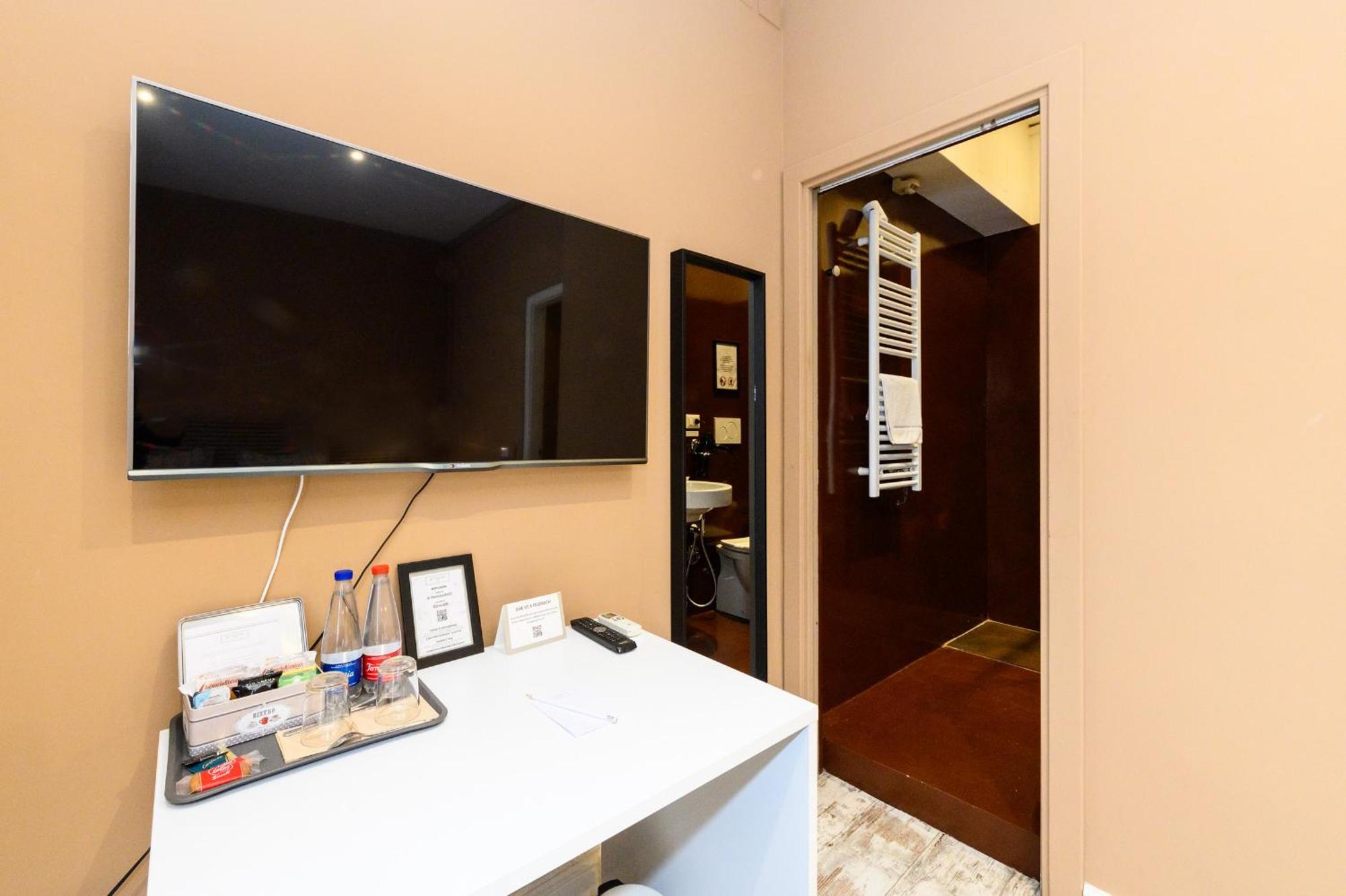 A-Rome Suite Luaran gambar
